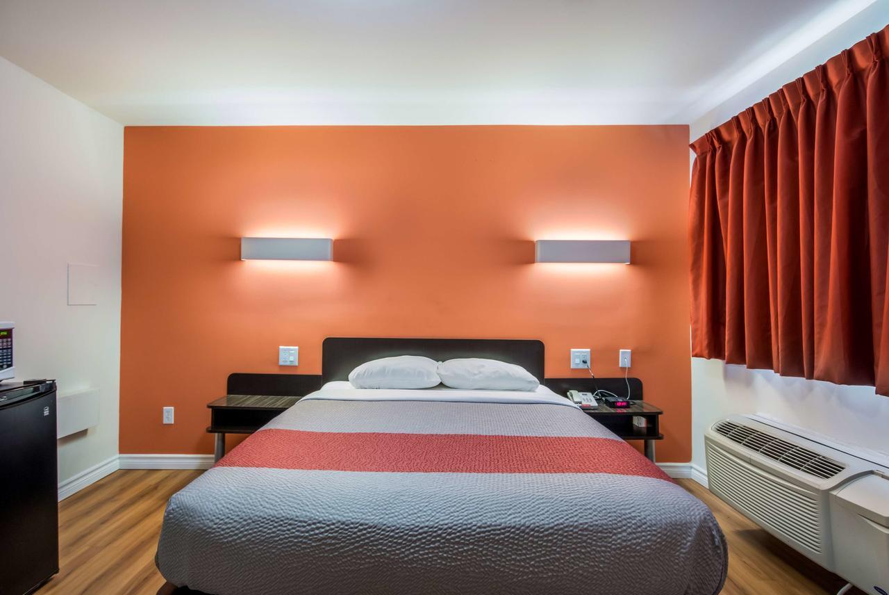 Motel 6-Sudbury, On Kültér fotó