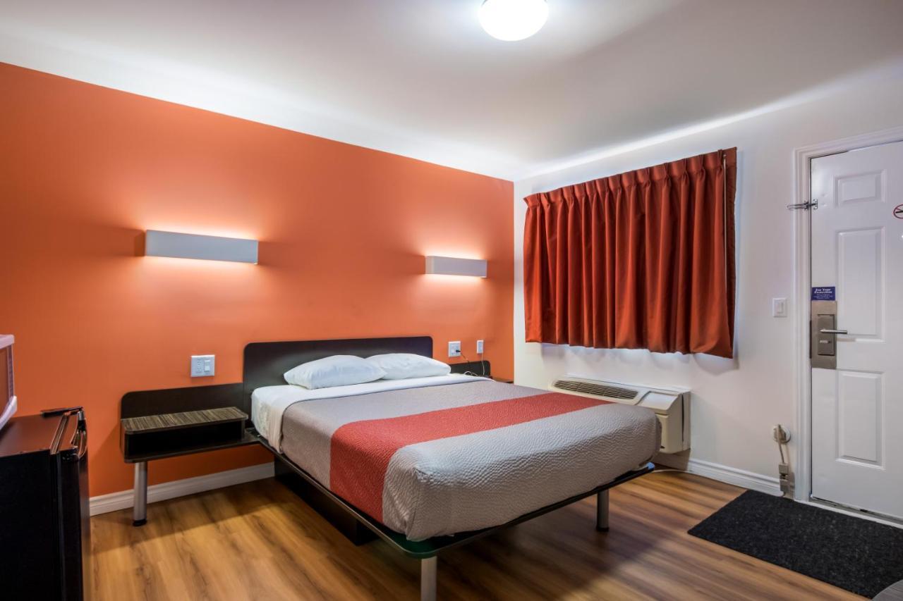Motel 6-Sudbury, On Kültér fotó
