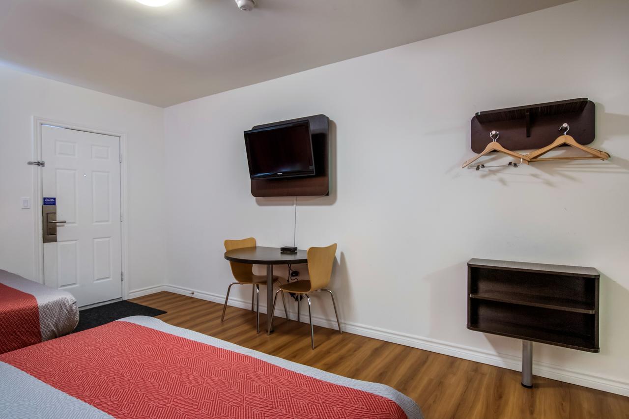Motel 6-Sudbury, On Kültér fotó